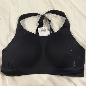Lululemon sports bra NWT